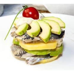 Сельдь с авокадо