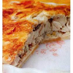 Слоеный пирог с курицей