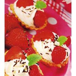 «Корзиночки» с клубникой