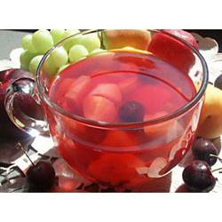 Компот из яблок и вишни